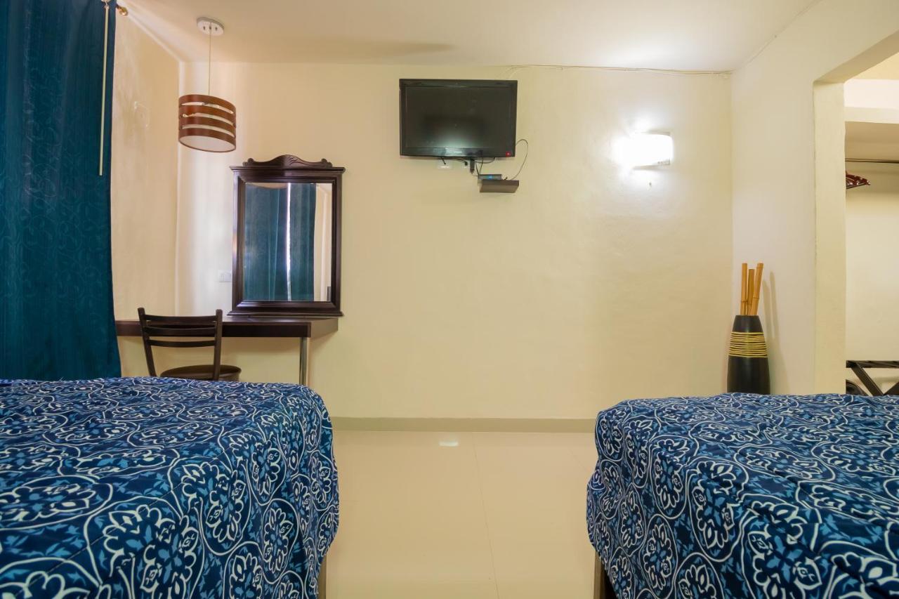 Hotel El Pirata 2*