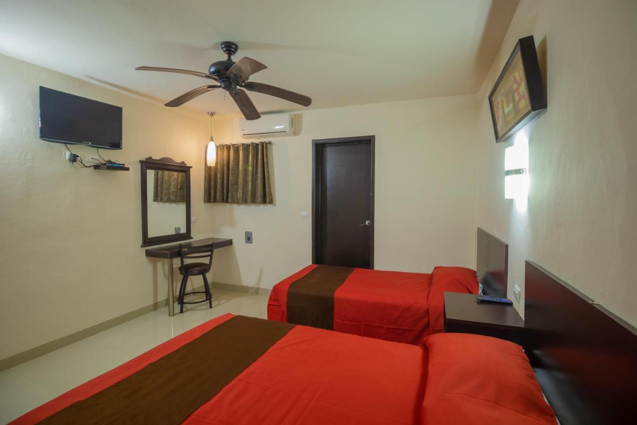 El Pirata Hotel 2*