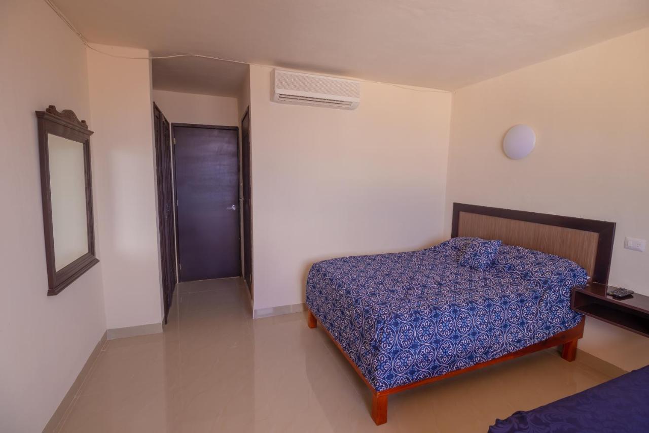 Hotel El Pirata 2*